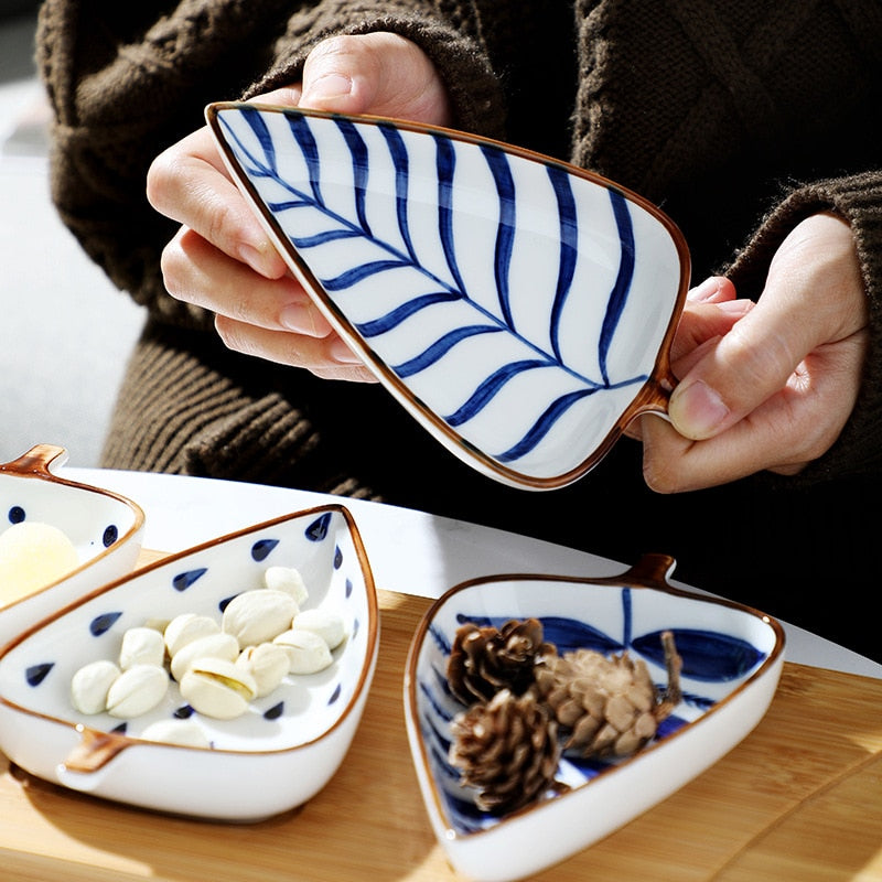 Hand Painted Ceramic Leaf Dishes With Wooden Tray