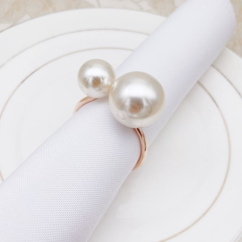 6 Piece Set of Elegant Pearl Napkin Rings - High Street Cottage