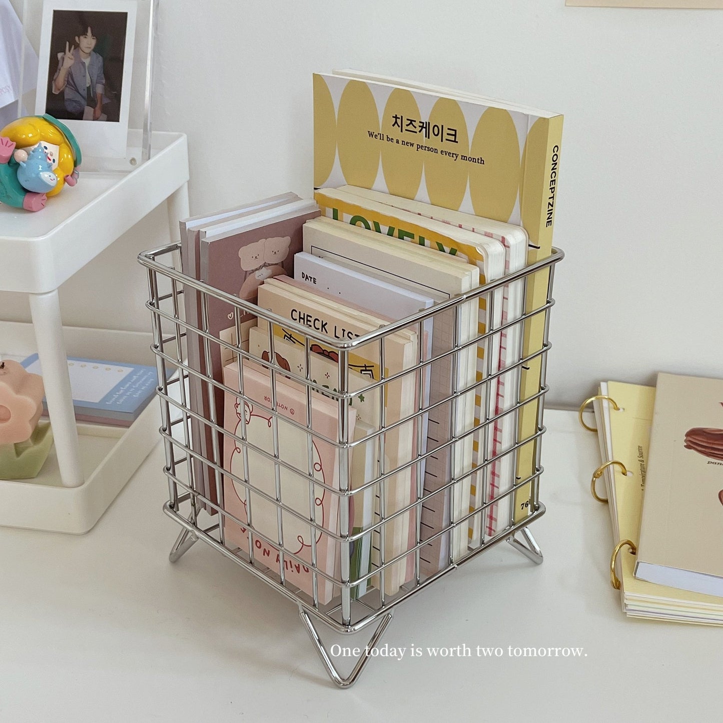 Iron Wire Storage Basket - High Street Cottage