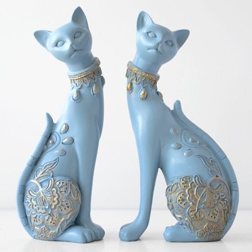 Royal Cat Resin Figures - High Street Cottage