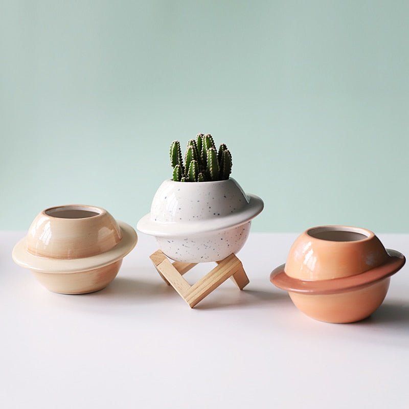 Sweet Little Planet Shaped Succulent Pots - High Street Cottage