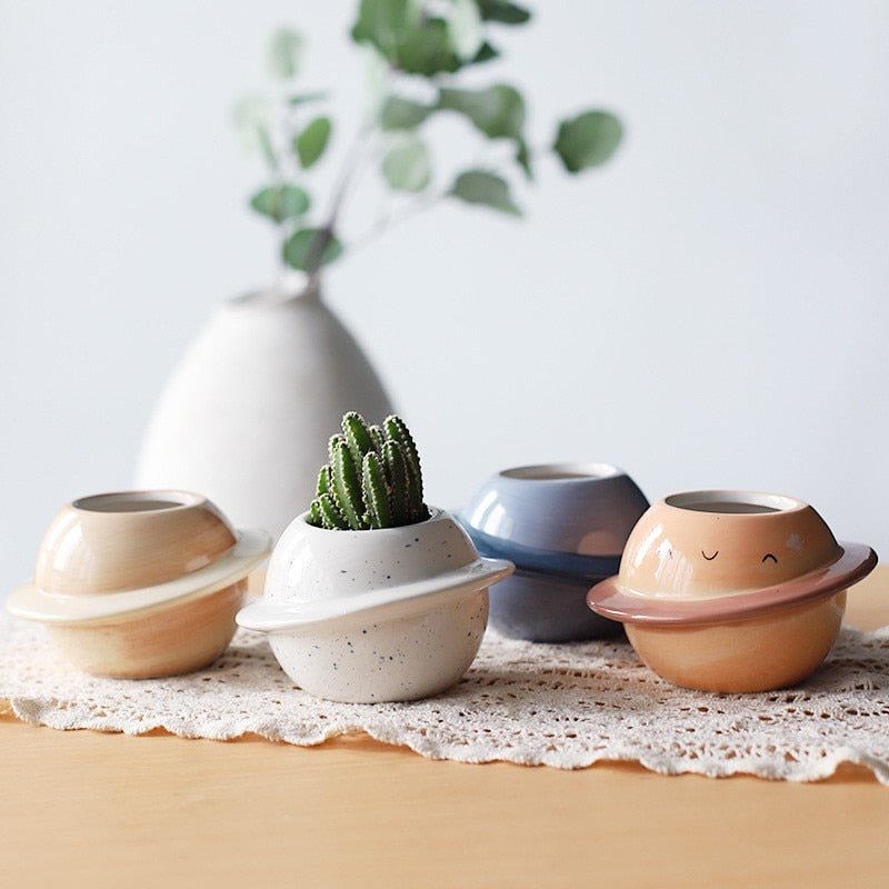 Sweet Little Planet Shaped Succulent Pots - High Street Cottage