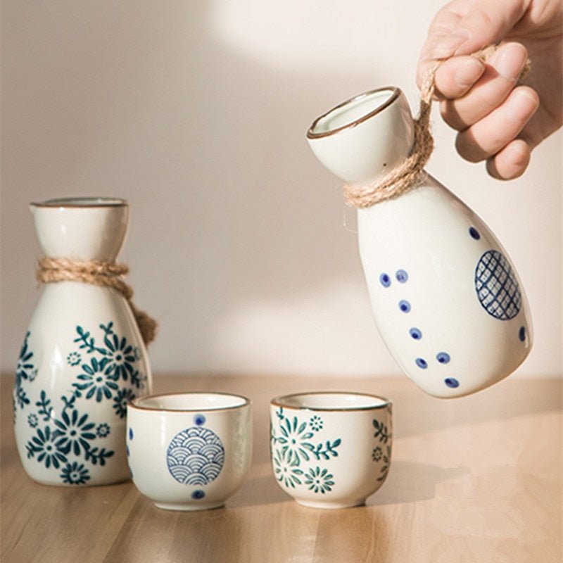 Vintage Look Japanese Sake Set - High Street Cottage