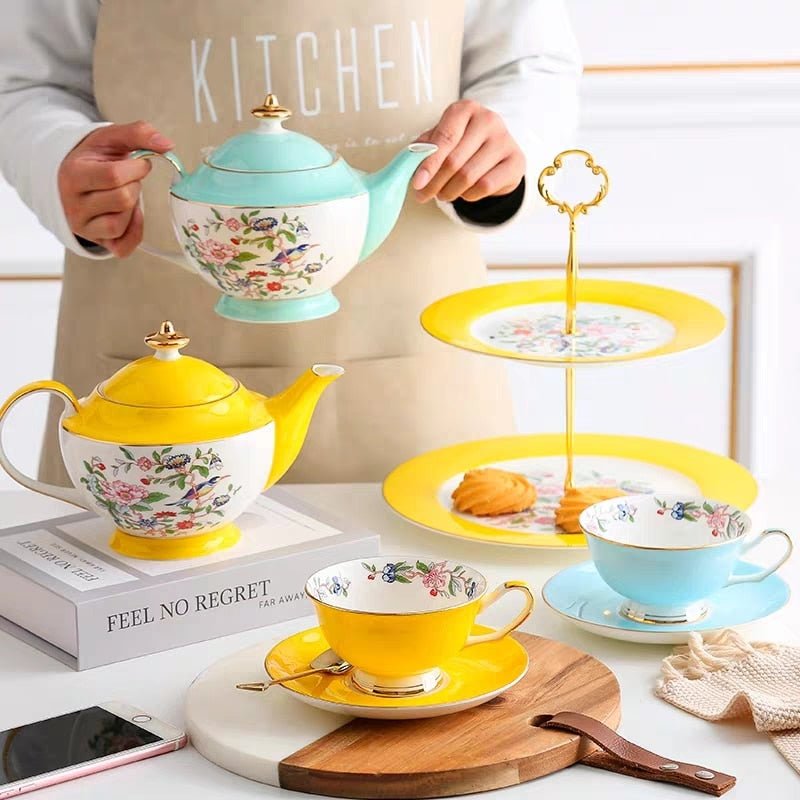 Spring Floral Porcelain Tea Set - High Street Cottage