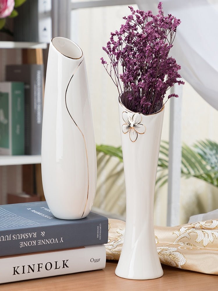 Vintage Style Creamy White Ceramic Bud Vases - High Street Cottage