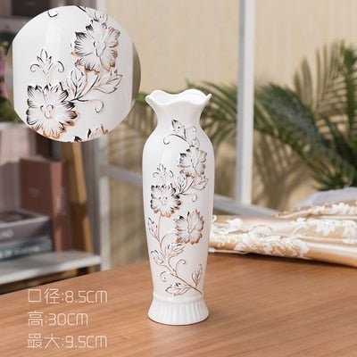Vintage Style Creamy White Ceramic Bud Vases - High Street Cottage